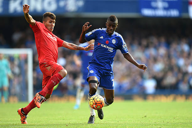 中场球员中 中场球员中