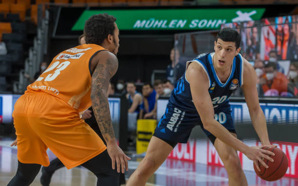 背后隐藏的 背后隐藏的