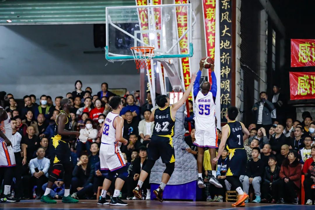 从球员表现 从球员表现